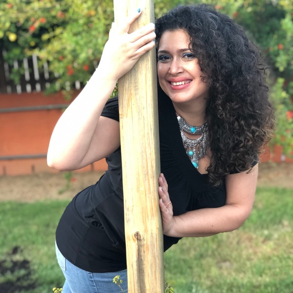 Meet your Posher, Lorena - Picture 10 of 16